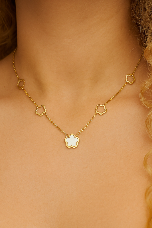 Shell Flower Gold Necklace