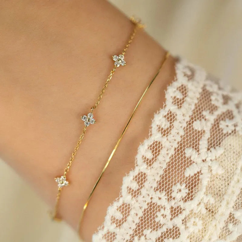 Mini Flower Ultra Fine Gold Bracelet